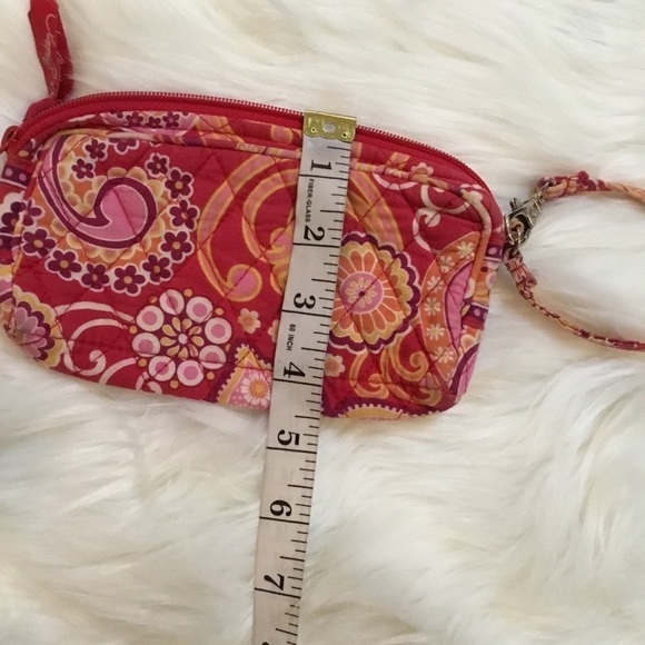 Vera Bradley zippered pouch with removable strap - Picture 4 of 8